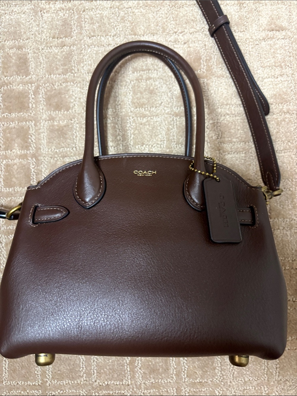 Coach Empire 21 in Maple - Picture 3 of 16